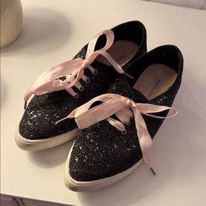 Black Glitter Women's Shoes with Pink Laces